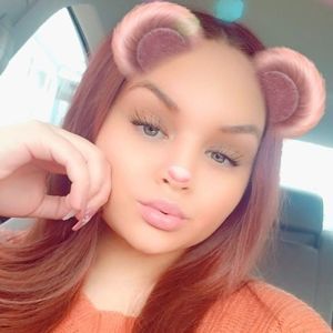 Meet your Posher, Skyla